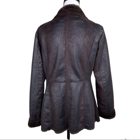 Beautiful Brown Fur lined Jacket, size M - Picture 6 of 7